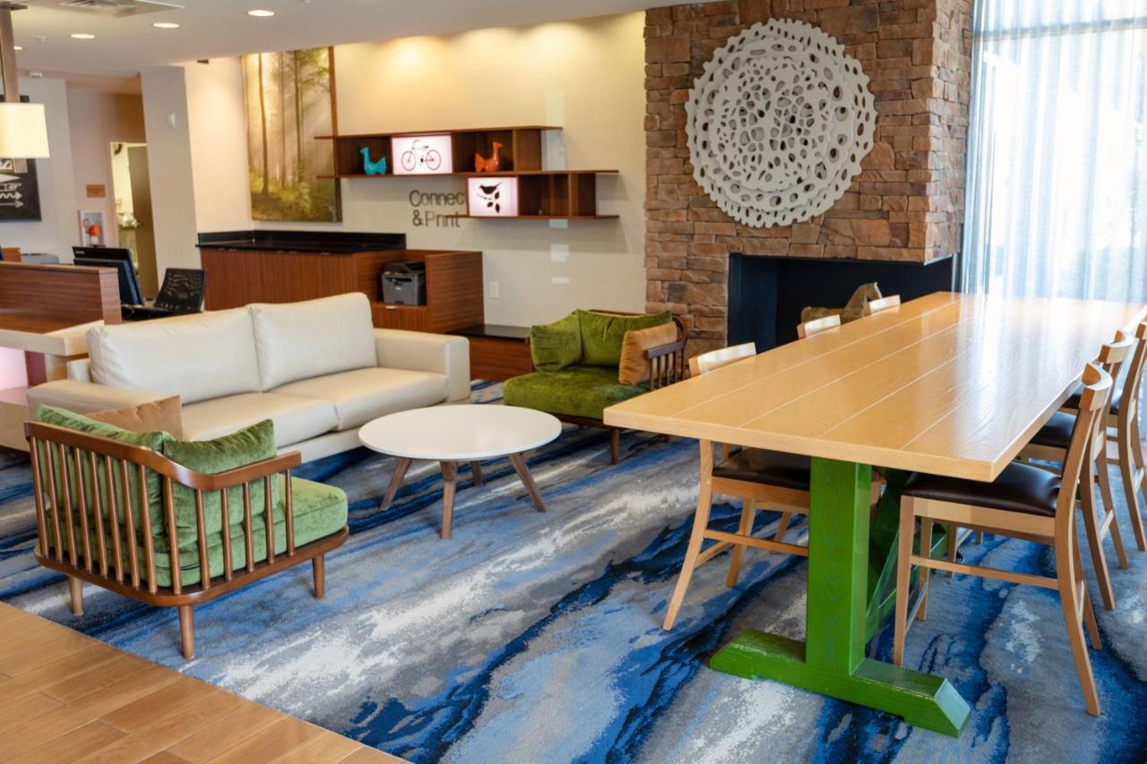 Fairfield Inn & Suites By Marriott Athens I-65 Εξωτερικό φωτογραφία