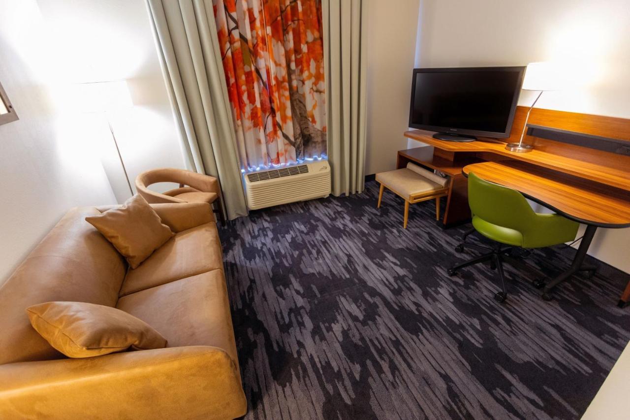 Fairfield Inn & Suites By Marriott Athens I-65 Εξωτερικό φωτογραφία
