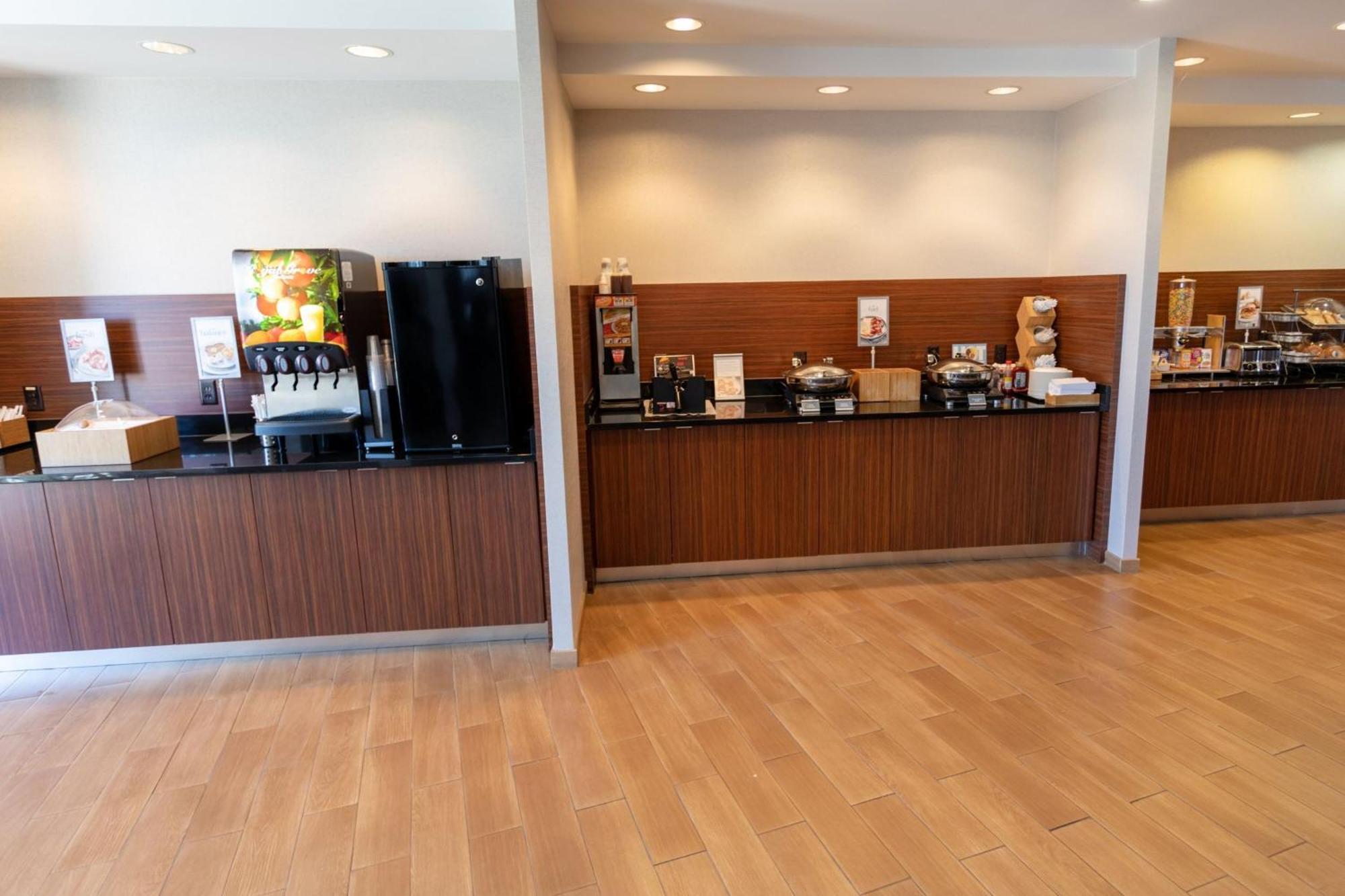 Fairfield Inn & Suites By Marriott Athens I-65 Εξωτερικό φωτογραφία